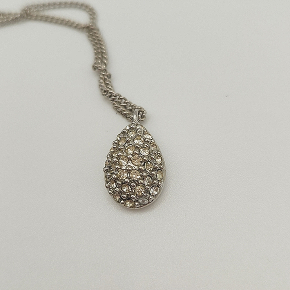 Dior - Rare Set, Beautiful Crystal Necklace & Earrings. Price Firm. - Picture 16 of 16